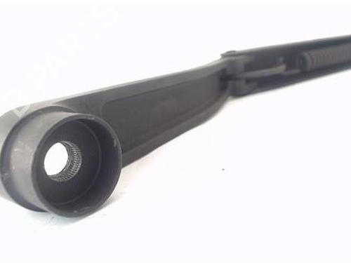 Front windshield wiper arm KIA SORENTO I (JC)  | BP27163053C143 