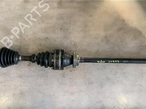 Used Right front driveshaft MERCEDES-BENZ VITO Bus (W638) 108 CDI 2.2 (638.194) (82 hp) 14244994