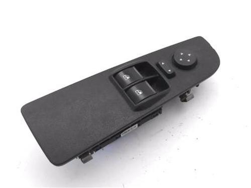 Used Left front window switch Left front window switch FIAT GRANDE PUNTO (199_) 1.4 16V (199BXG1B, 199AXG1B) (95 hp) 40150766 40150766