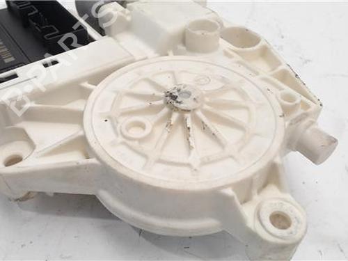 Right front window motor VW GOLF PLUS V (5M1, 521) 2.0 TDI 16V | BP16367733E20 