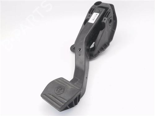 Used Break pedal Break pedal ALFA ROMEO GIULIA (952_) 2.0 (952ABA25B) (200 hp) 19149274 19149274