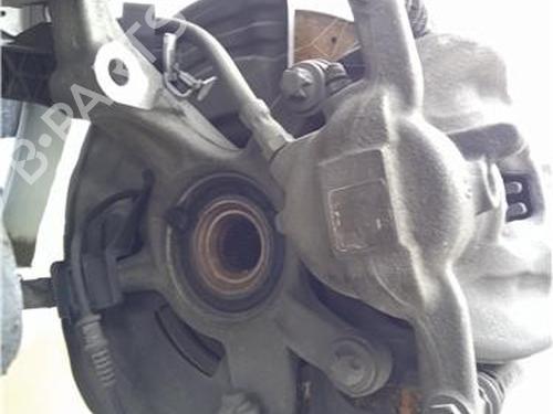 Used Left front steering knuckle Left front steering knuckle MERCEDES-BENZ B-CLASS Sports Tourer (W246, W242) B 200 CDI (246.201) (136 hp) 29280901 29280901