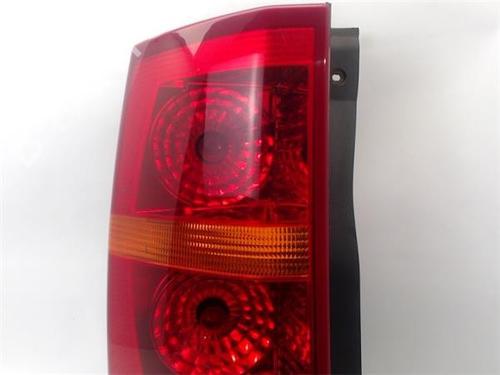 Left taillight LAND ROVER DISCOVERY III (L319) 2.7 TD 4x4 | BP25978356C34 