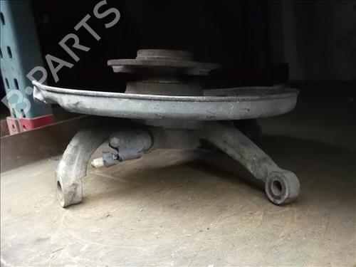 Right front steering knuckle SAAB 900 II 2.0 i | BP14334582M26 