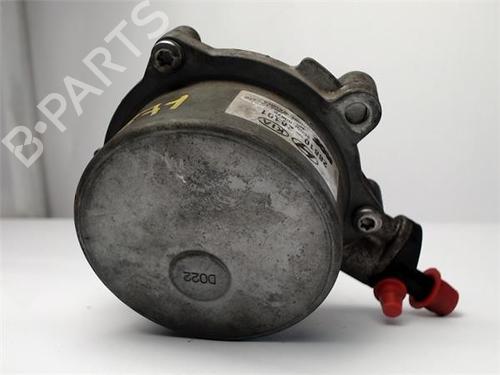 Used Vacuum pump KIA CEE'D Hatchback (ED) [2006-2012]  12172395