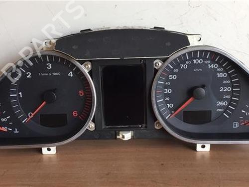 Kombinert Instrument AUDI A6 C6 (4F2) [2004-2011]  13053476
