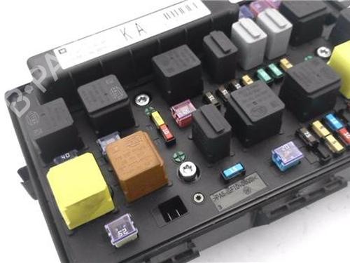 Fuse box OPEL ASTRA H GTC (A04) 1.7 CDTi (L08) | BP24473331E1 - Image 4