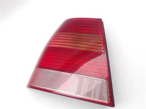 Left taillight VW BORA I (1J2) 1.6 | BP25718820C34 