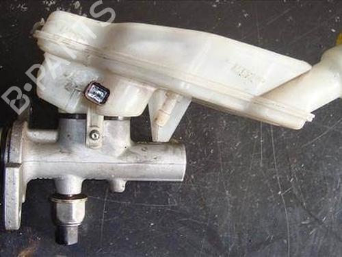 Used Brake master cylinder PEUGEOT 1007 (KM_) 1.4 HDi (68 hp) 12135638