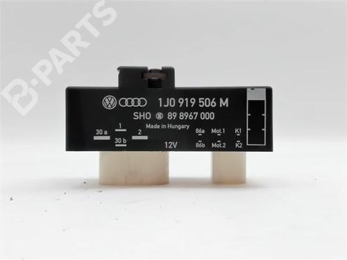 Used Electronic module VW POLO (9N_, 9A_) 1.4 16V (75 hp) 10938205