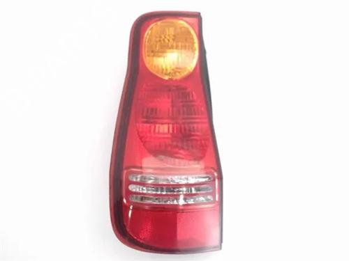 Used Left taillight HYUNDAI MATRIX (FC) [2001-2010]  13044027