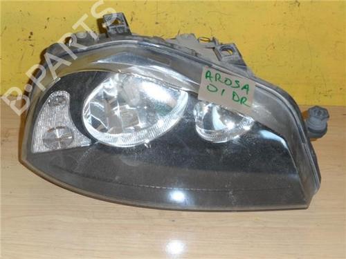 Used Right headlight SEAT AROSA (6H1) 1.0 (50 hp) 11341149