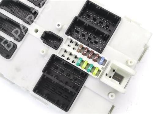 Fuse box BMW 1 (F20) 116 d | BP38177132E1 - Image 3