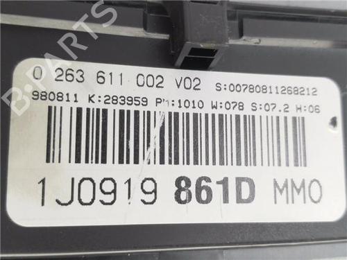 Instrument cluster VW GOLF IV (1J1)  | BP27723106C47 