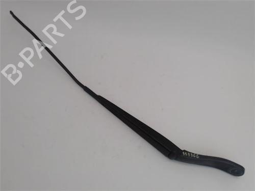 Used Front windshield wiper arm CITROËN JUMPY III Van (V_) [2016-2025]  17804699