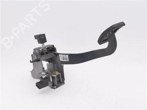 Used Clutch pedal HYUNDAI i10 II (BA, IA) [2013-2021]  29119115