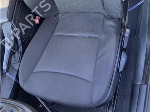 Left front seat BMW 3 (E90) 330 d | BP32418664C15