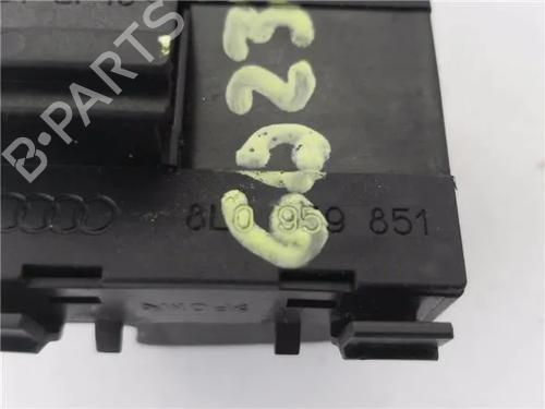 Left front window switch AUDI A3 (8L1)  | BP26447913I27 