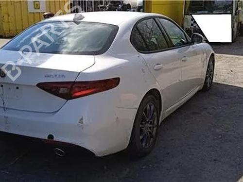 Oliekøler ALFA ROMEO GIULIA (952_) 2.0 (952ABA25B) | BP15881354M33 