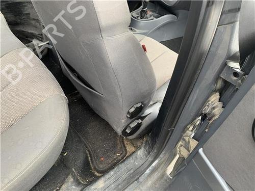Right front seat SEAT LEON (1P1) 1.9 TDI | BP32417857C16  - Image 9