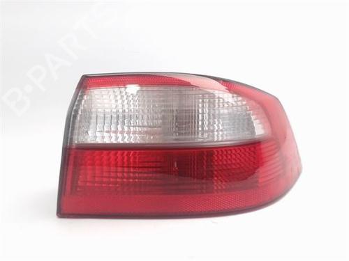 Used Right taillight RENAULT LAGUNA II (BG0/1_) [2001-2007]  13051781