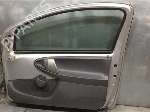Right front door PEUGEOT 107 (PM_, PN_) 1.0 | BP11362794C3