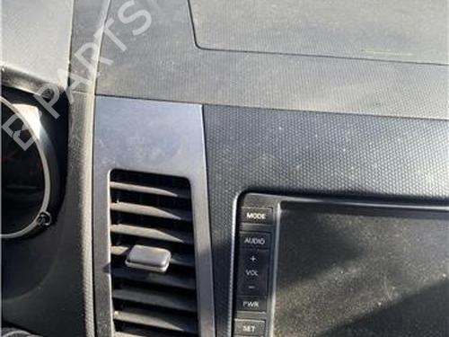 Used Air vent MITSUBISHI OUTLANDER II (CW_W) 2.0 DI-D (CW8W) (140 hp) 32417833