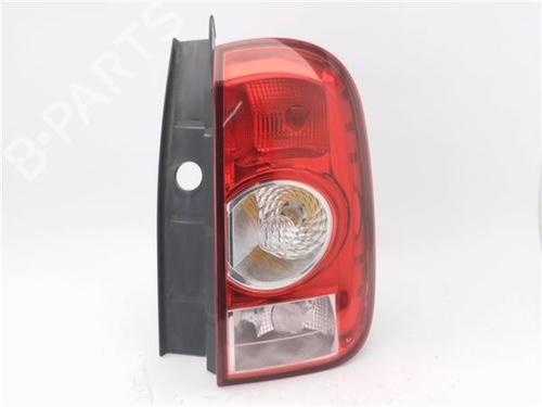 right-taillight-dacia-duster-hs_-2010-2011-2012-2013-2014-2015-2016-2017-2018-40298619 main image