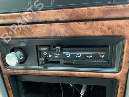 AC-Styringsenhed/Manøvreenhed CHRYSLER SARATOGA 3.0 (142 hp) 32418927