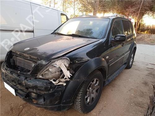 Used Left front steering knuckle Left front steering knuckle SSANGYONG REXTON / REXTON II (GAB_) 2.7 Xdi (163 hp) 32451116 32451116