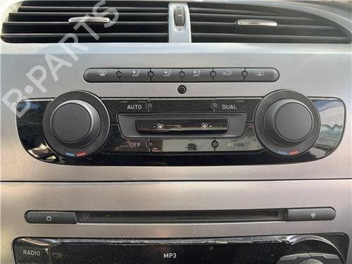 Climate control SEAT LEON (1P1) 1.9 TDI | BP32417900I5 