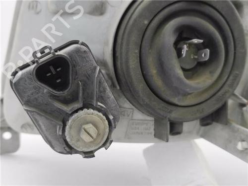 Right headlight SUZUKI GRAND VITARA I (FT, HT) 2.0 TD 4x4 (SQ 420D) | BP22959828C29 