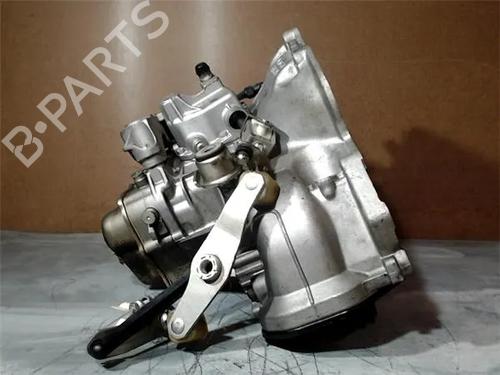 Gearbox OPEL CORSA C (X01) | BP15712683M3