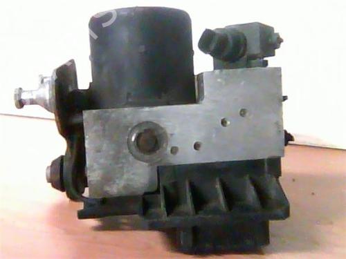 Used ABS pump MERCEDES-BENZ E-CLASS (W210) E 320 CDI (210.026) (197 hp) 11171564