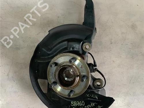 Used Left front steering knuckle LAND ROVER RANGE ROVER SPORT I (L320) 2.7 D 4x4 (190 hp) 15766108