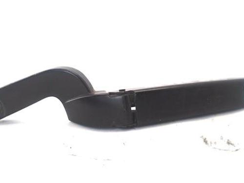 Used Front windshield wiper arm AUDI A6 C6 Avant (4F5) 2.7 TDI (180 hp) 31206901