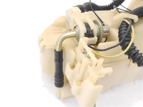 Pompe à carburant HONDA CIVIC VII Hatchback (EU, EP, EV) 1.6 i (EP2, EU8, EU6) | BP22959197M76 