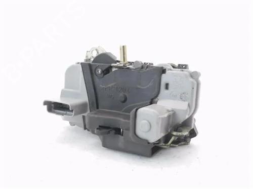 Used Front left lock CITROËN XSARA PICASSO (N68) 2.0 HDi (90 hp) 24869610