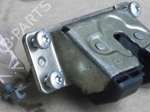 Used Tailgate lock OPEL ZAFIRA A MPV (T98) [1999-2006]  9662056