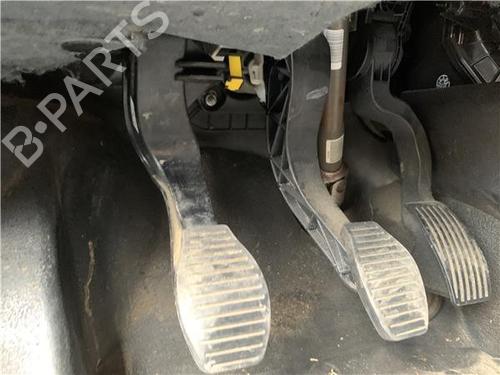 clutch-pedal-opel-combo-box-bodympv-x12-2012-33288153 main image