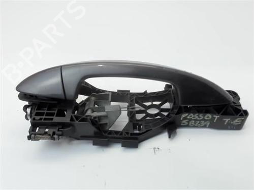 Used Rear left exterior door handle VW PASSAT B6 (3C2) 2.0 TDI 16V (140 hp) 14345735