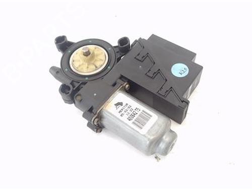 Used Right front window motor Right front window motor VW POLO IV (9N_, 9A_) [2001-2014] 34621330 34621330