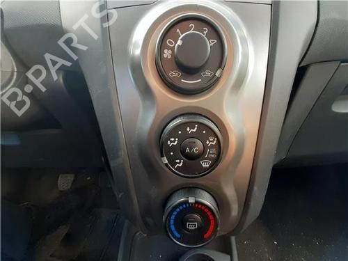 Used Climate control TOYOTA YARIS (_P9_) 1.0 VVT-i (KSP90_, KSP90R) (69 hp) 20146140