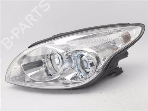 Left headlight HYUNDAI i30 (FD) | BP32657383C28