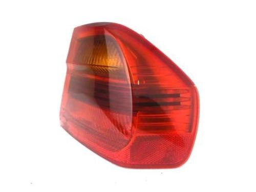 Right taillight BMW 3 (E90) 330 d | BP32418739C35 - Image 3