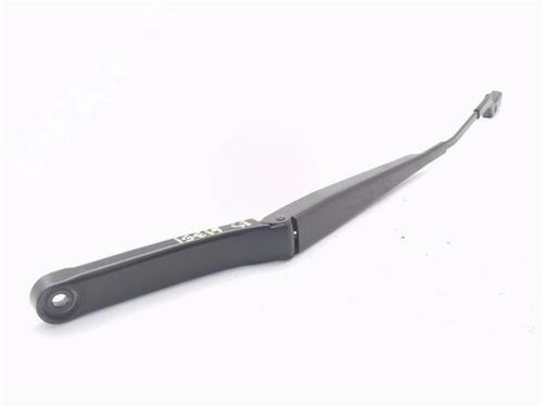 front-windshield-wiper-arm-seat-ateca-kh7-khp-2016-37261839 main image