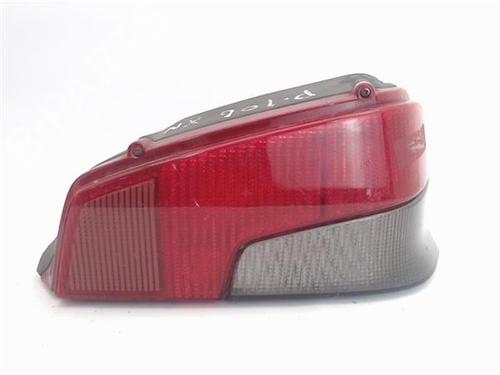 Used Right taillight PEUGEOT 106 I (1A, 1C) [1991-1996]  13053108