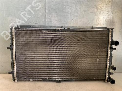 Used Water radiator SEAT IBIZA II (6K1) [1993-2002]  22132624