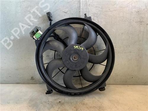 Used Radiator fan HYUNDAI i20 I (PB, PBT) [2008-2015]  30135435