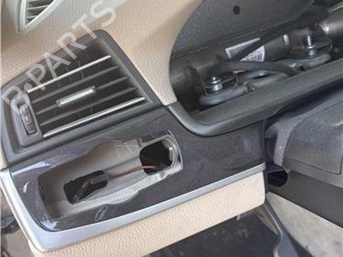 Dashboard BMW 5 (F10) 520 d | BP36164790C46 - Image 4